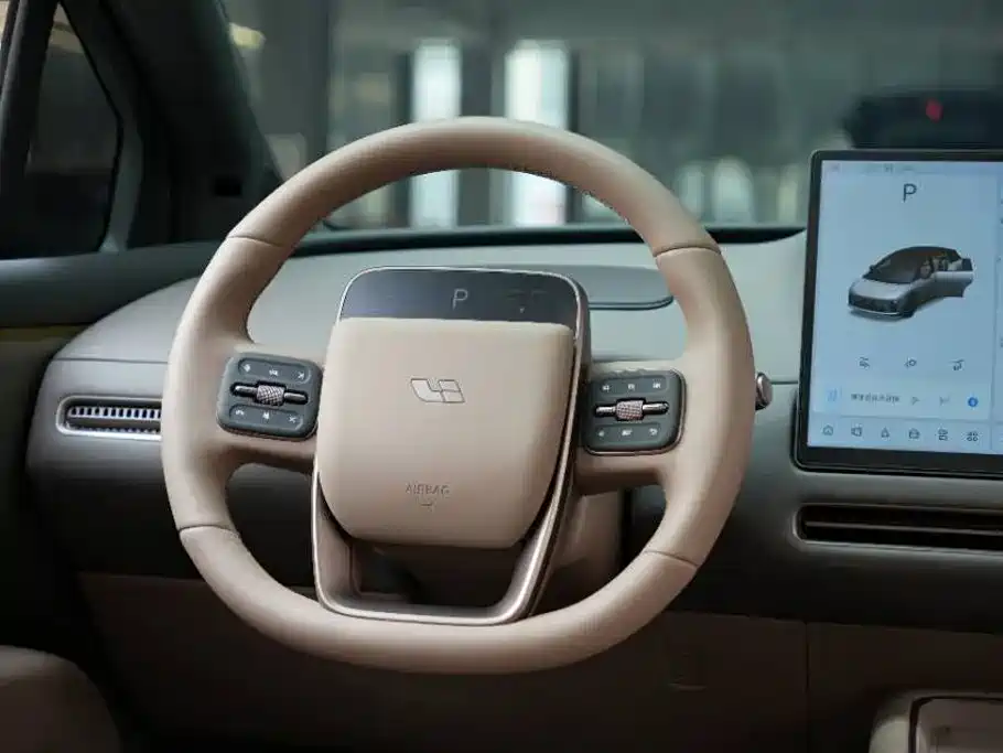 Li Auto i6 2026 2025 2WD Base Model