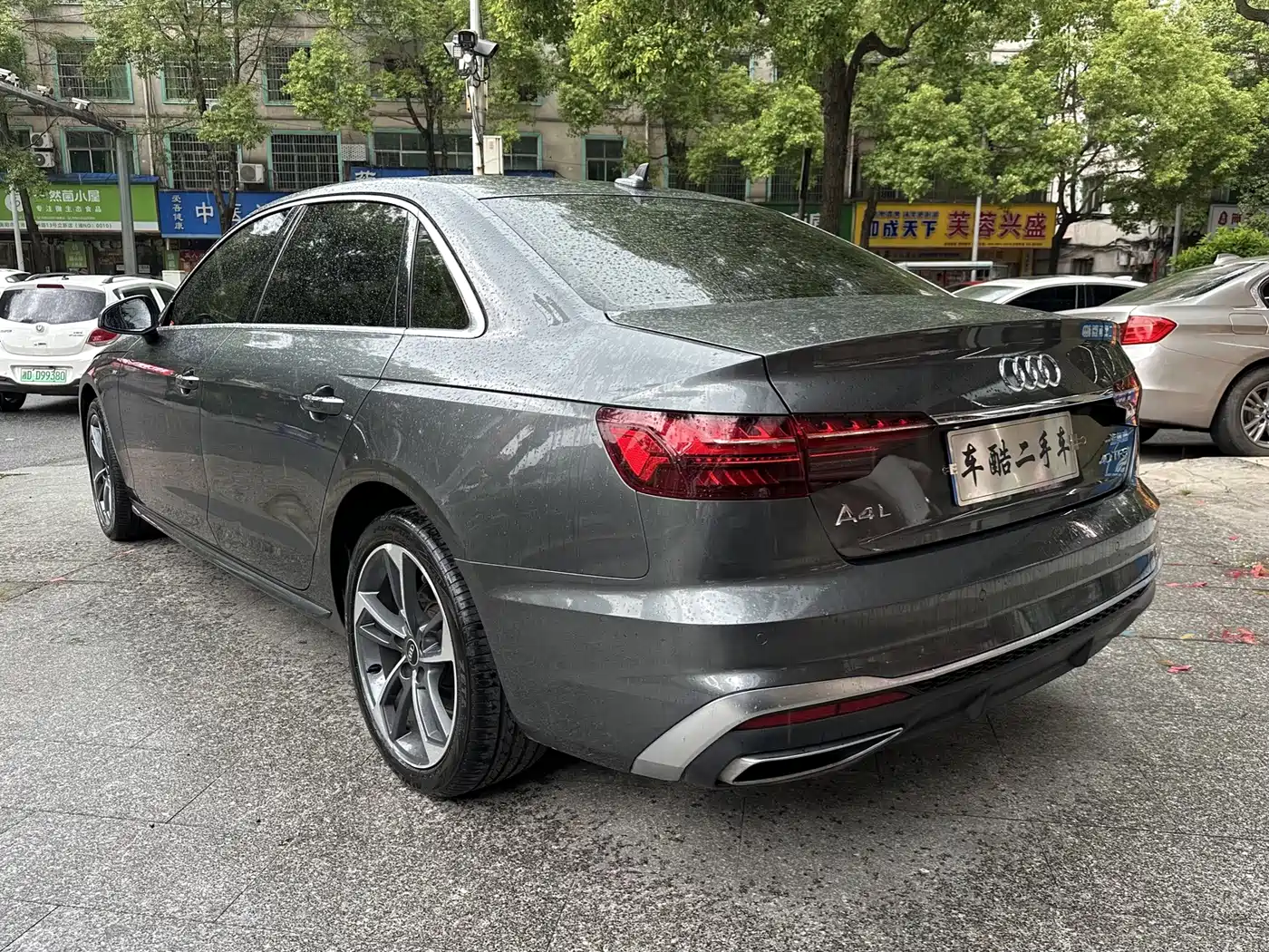 Фото 7 - Audi A4L