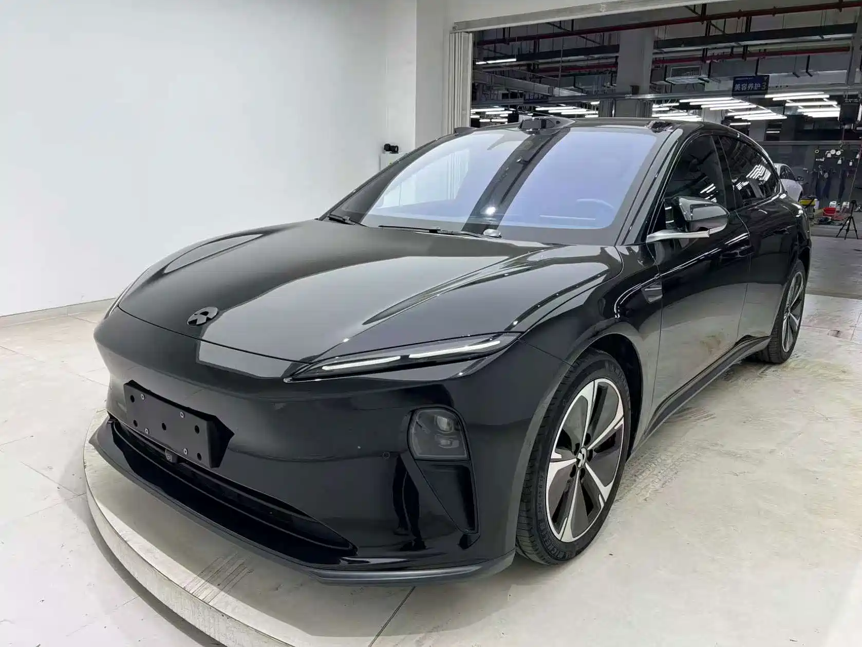 Фото 34 - NIO ET5T