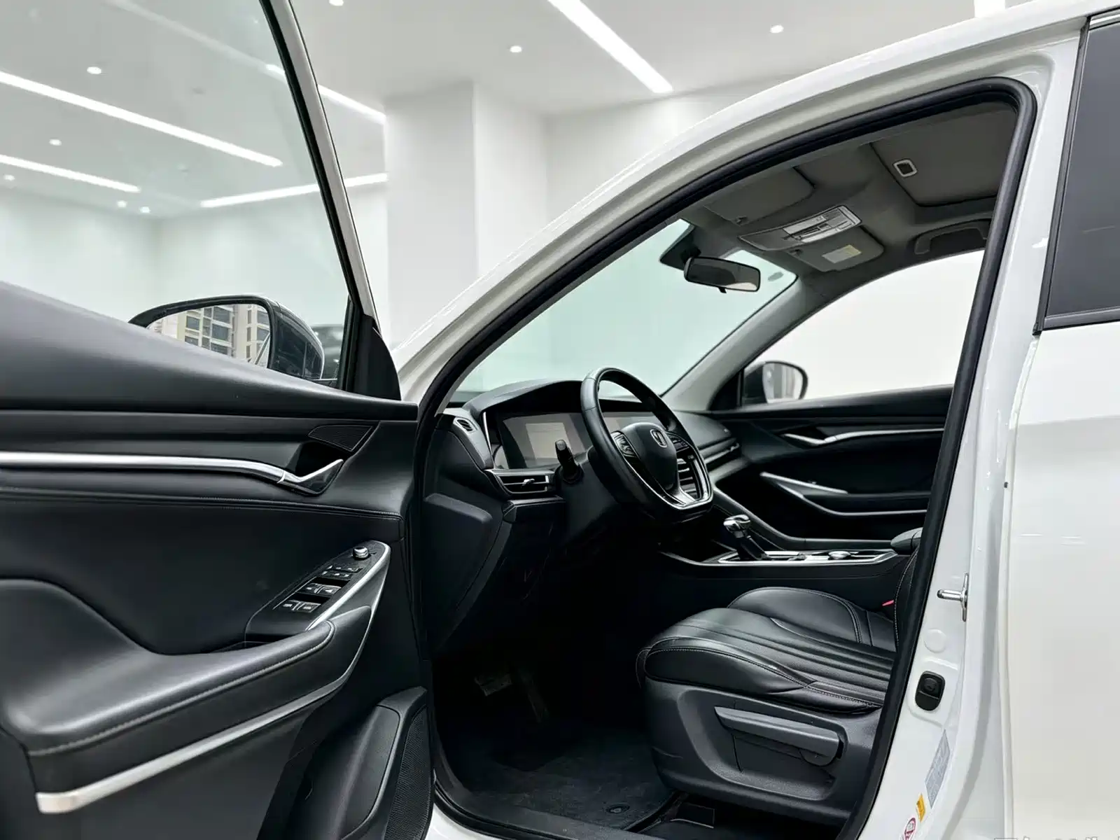 Фото 6 - Changan CS75 PLUS
