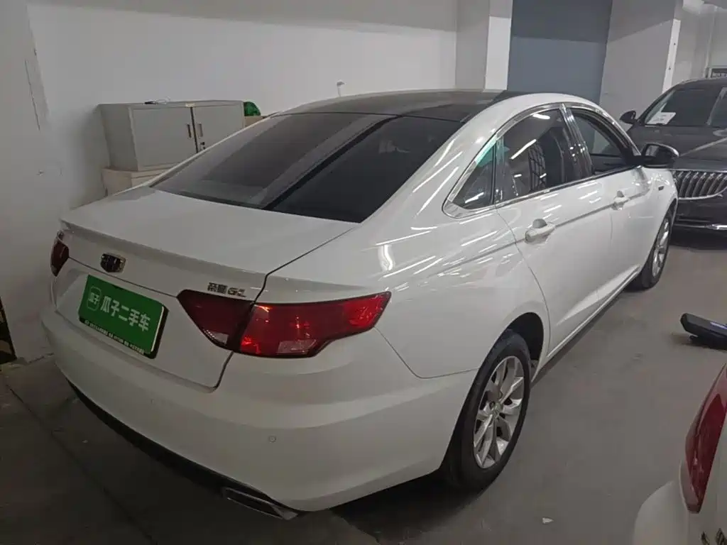 Photo 7 - Geely Emgrand GL