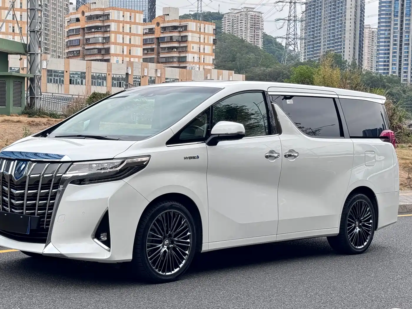 Toyota Alphard 2020 Hybrid 2.5L Premium Edition
