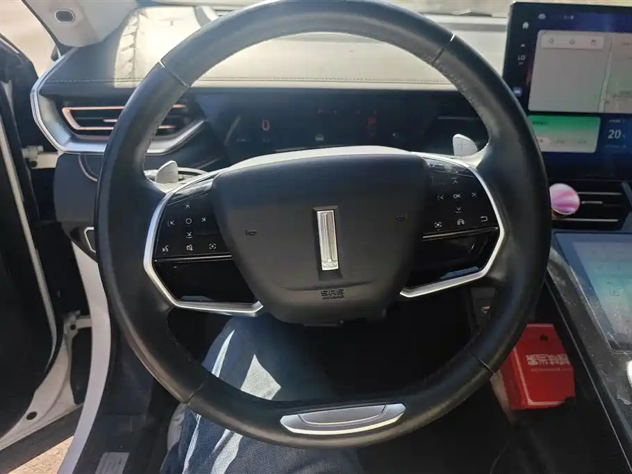 WEI PAI WEI BRAND MOCHA