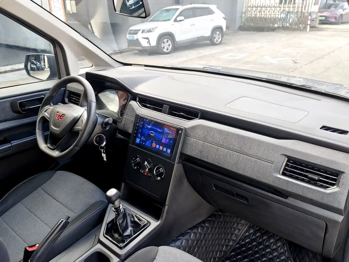 Wuling Motors Wuling Hongguang PLUS 2022 2020 1.5L Manual Standard 5-seater