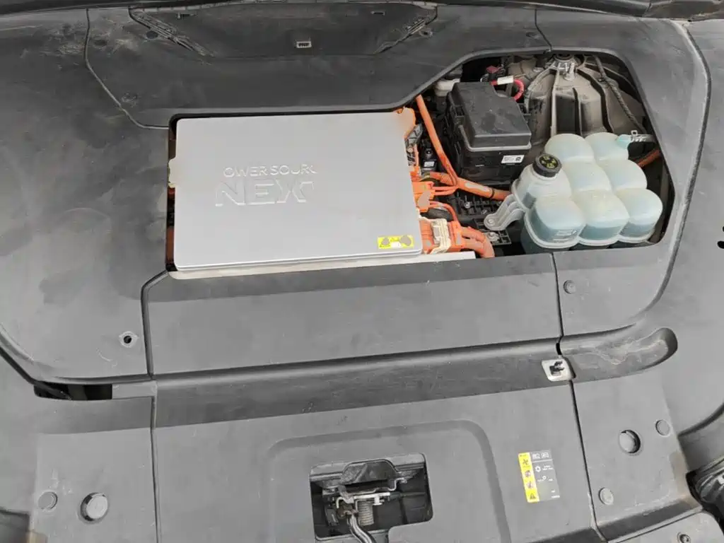 Фото 20 - NIO ES6
