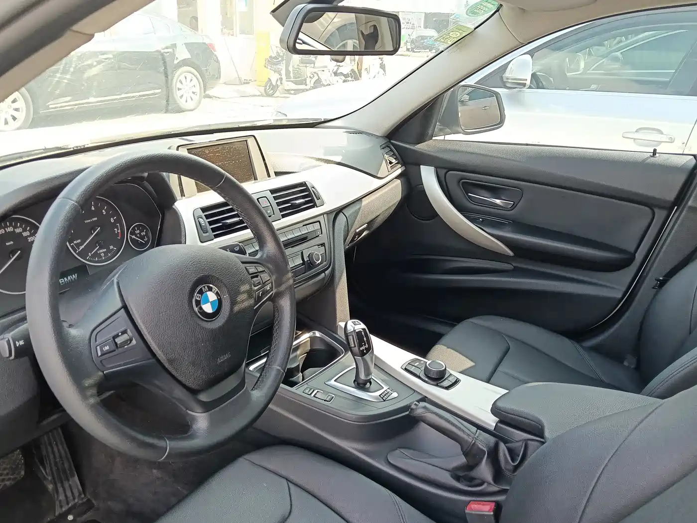 BMW 3 Series 2013 320i Fashion фото 6