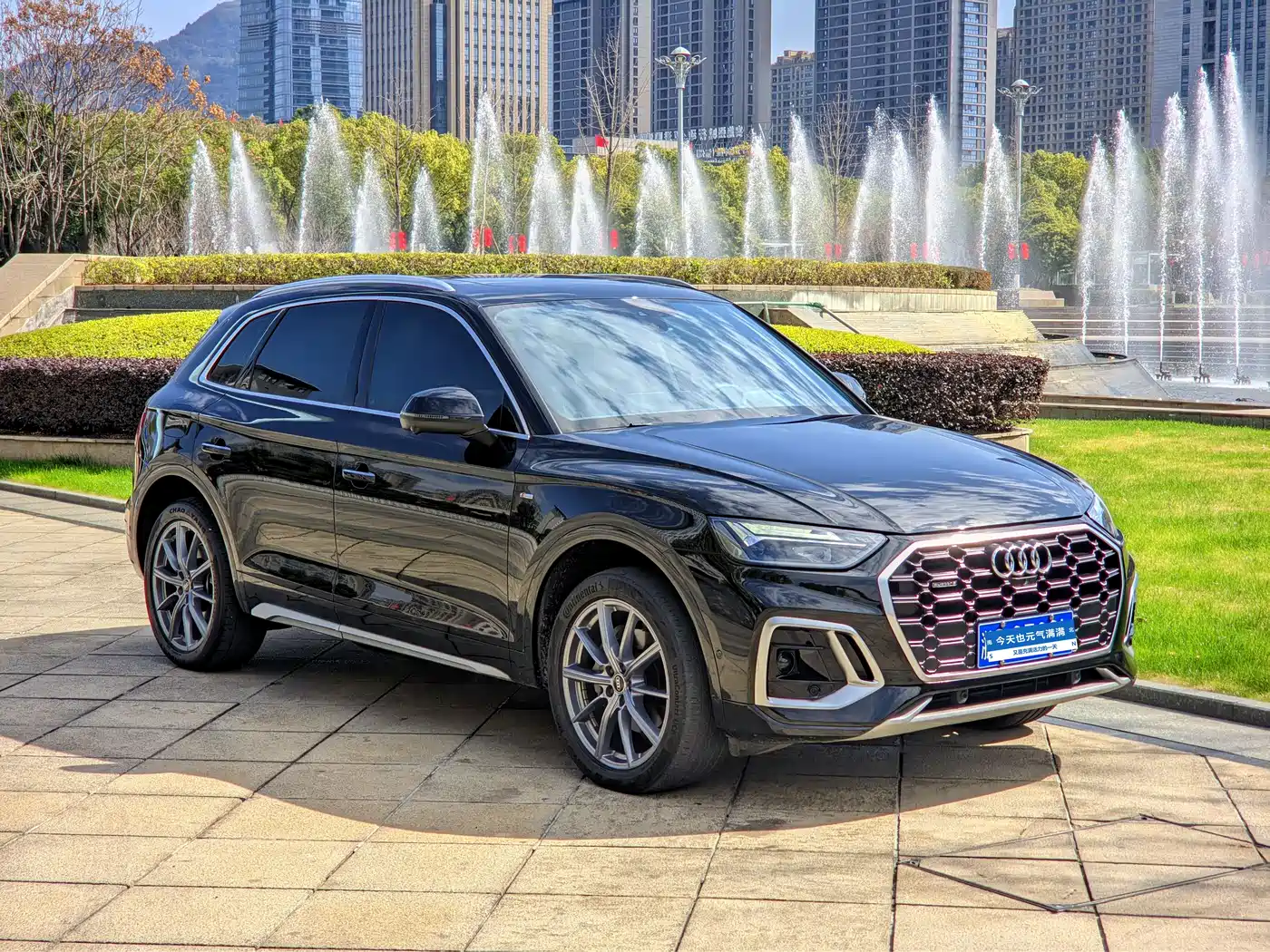 Audi Q5L 2022 45T Luxury Dynamic фото 12