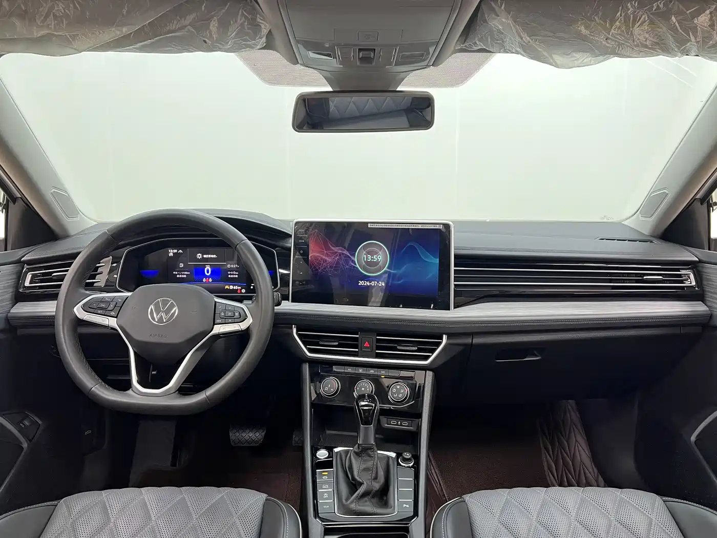 Volkswagen Sagitar 2023 300TSI DSG Surpassing Edition фото 5