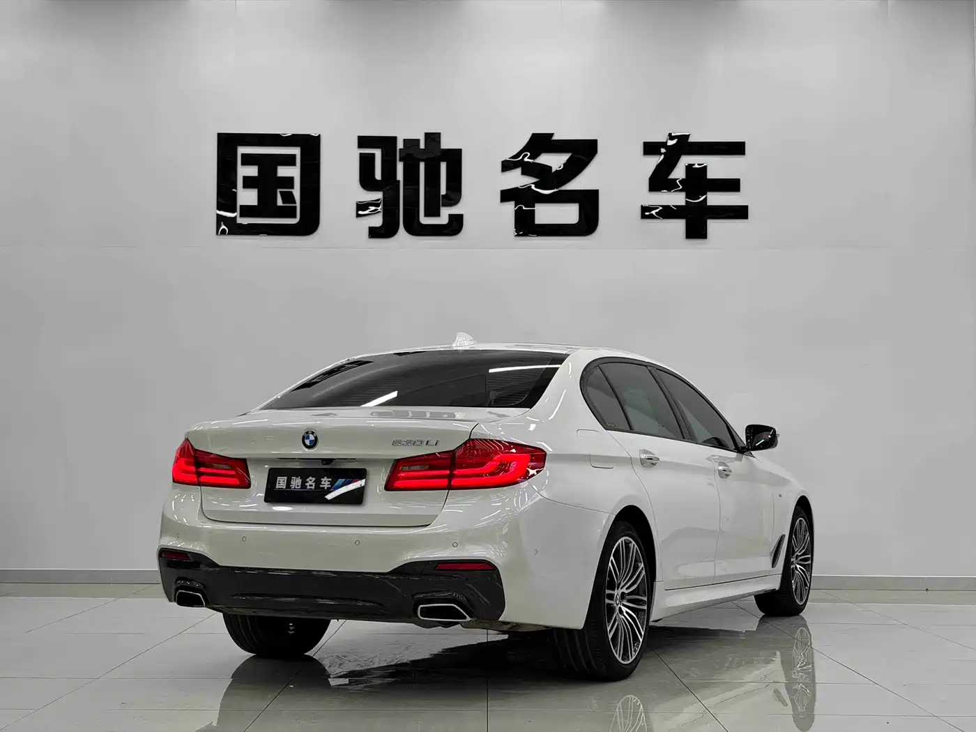 BMW 5 Series 2018 Facelift 530Li Leading M Sport Package фото 5