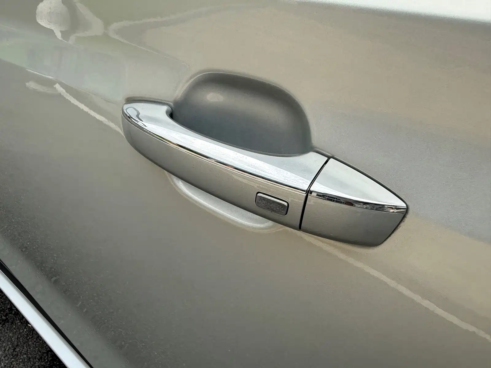 Фото 30 - Roewe RX5