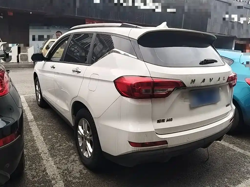 Haval M6 2017 1.5T Automatic 2WD Elite фото 5