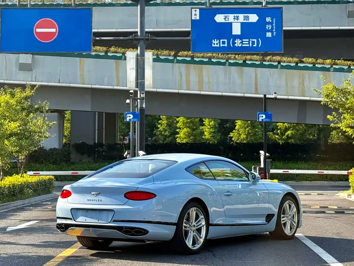 Bentley Continental 2023 2022 4.0T GT V8