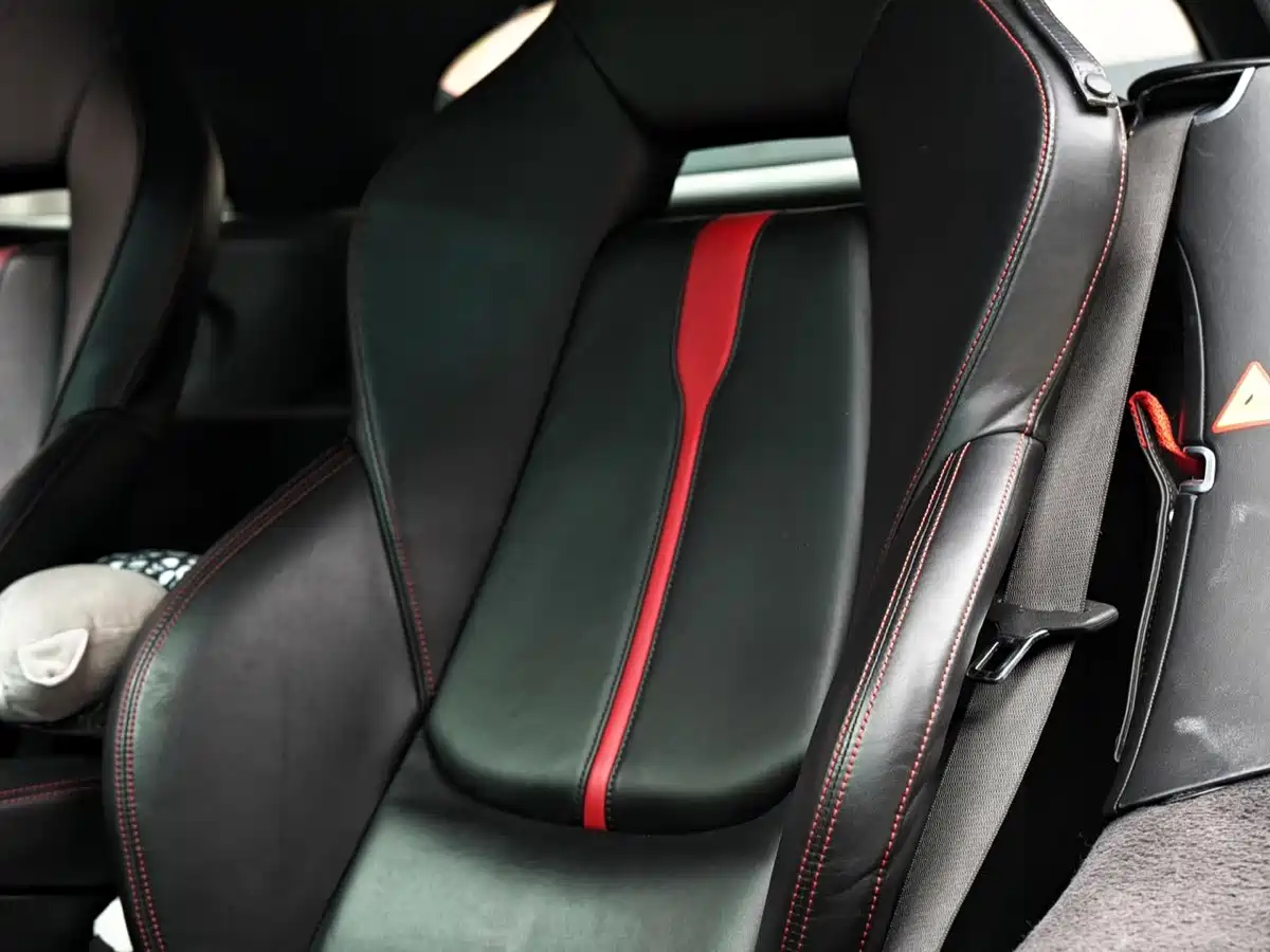صورة 21 - McLaren 570