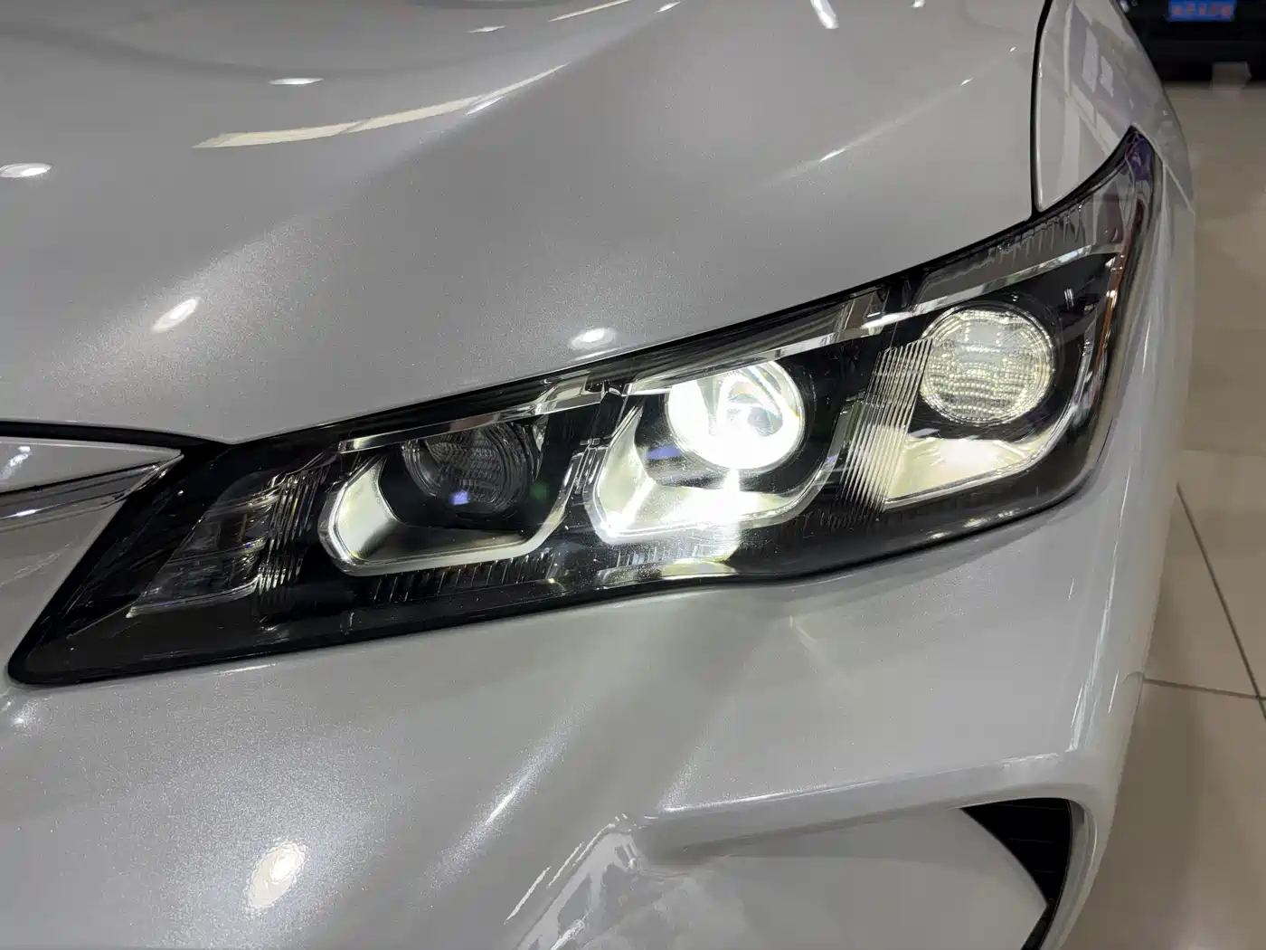 Toyota Avalon 2019 2.0L Progressive Edition (China VI) фото 11