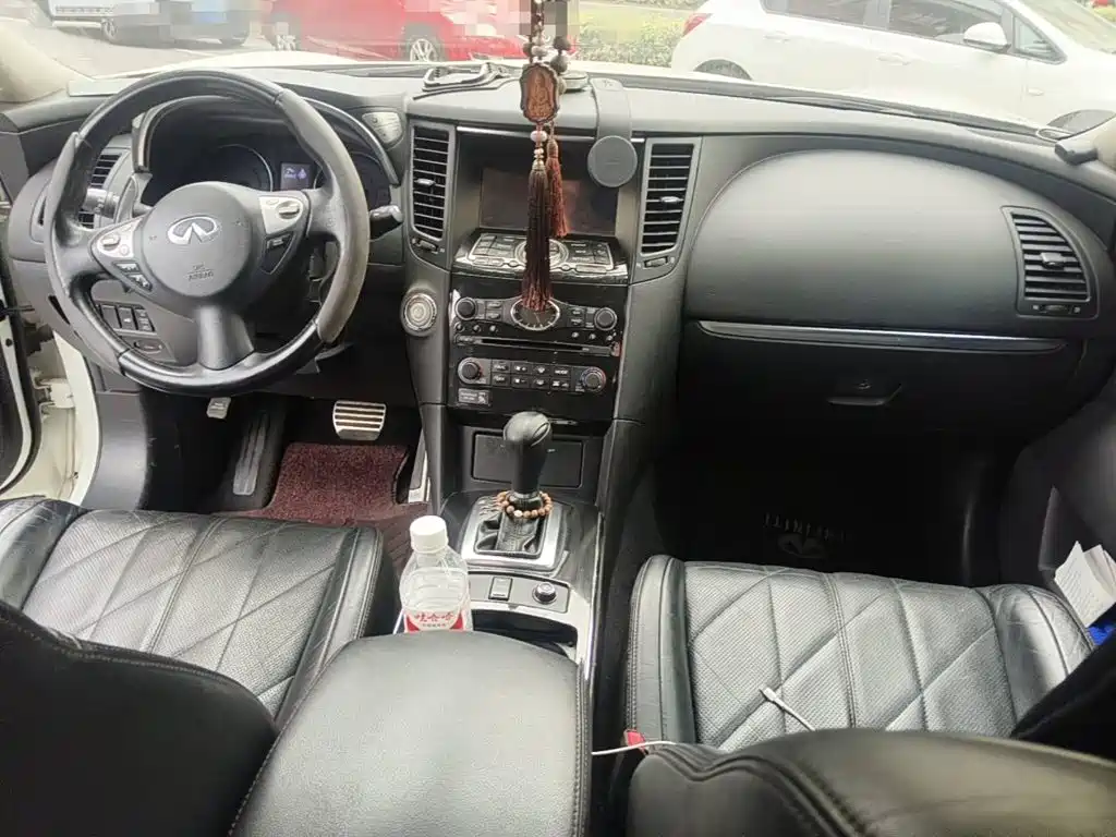 Infiniti QX70 2015 2013 3.7L Standard Edition