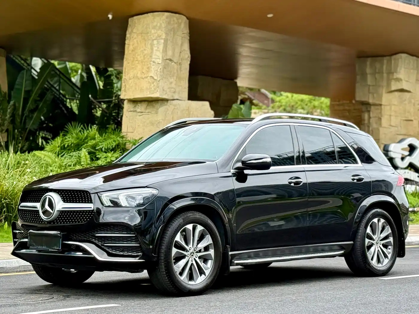 Mercedes-Benz GLE 2023 GLE 350 4MATIC Fashion фото 3