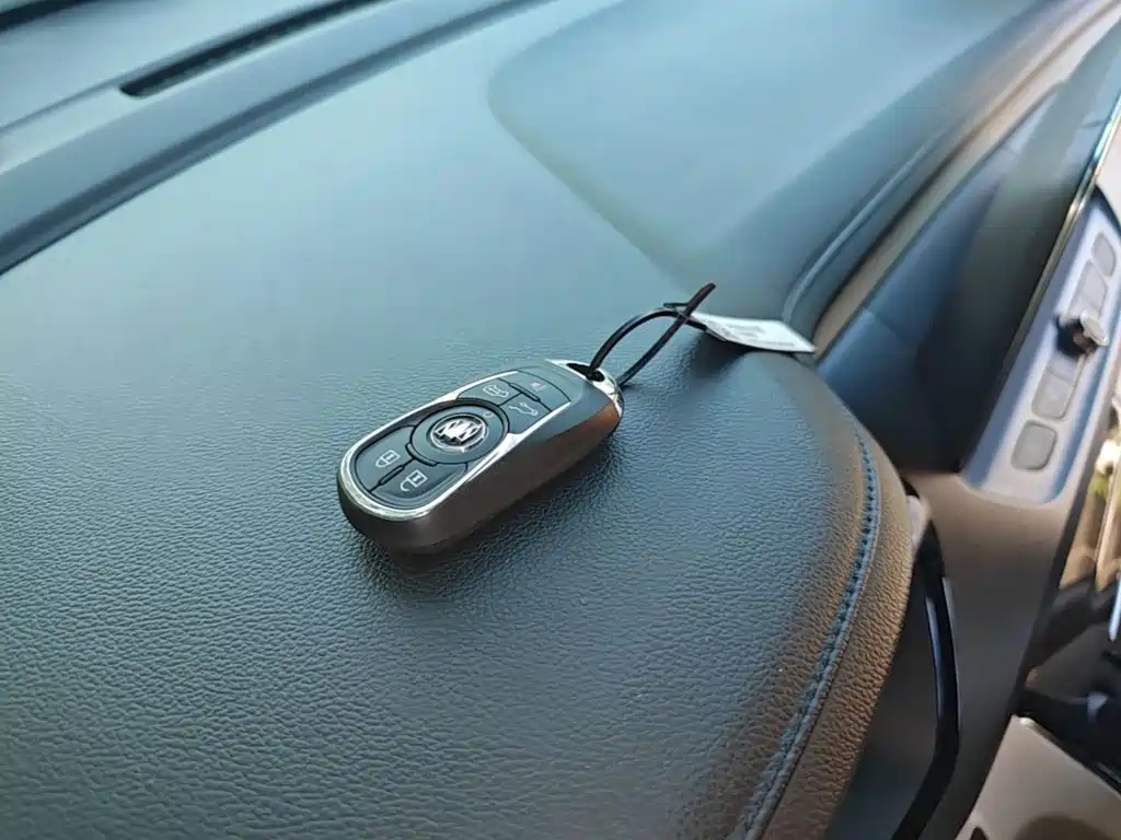 Фото 9 - Buick GL8