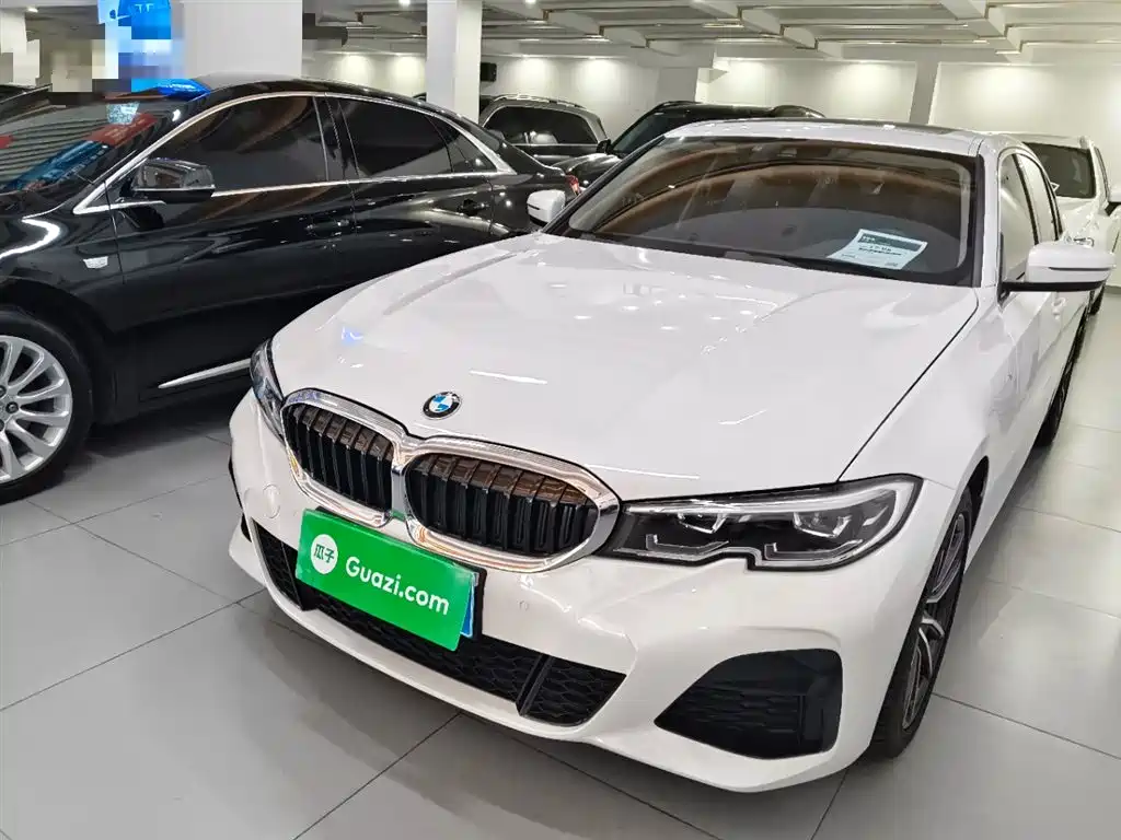 BMW 3 Series 2022 Facelift 325Li M Sport Package
