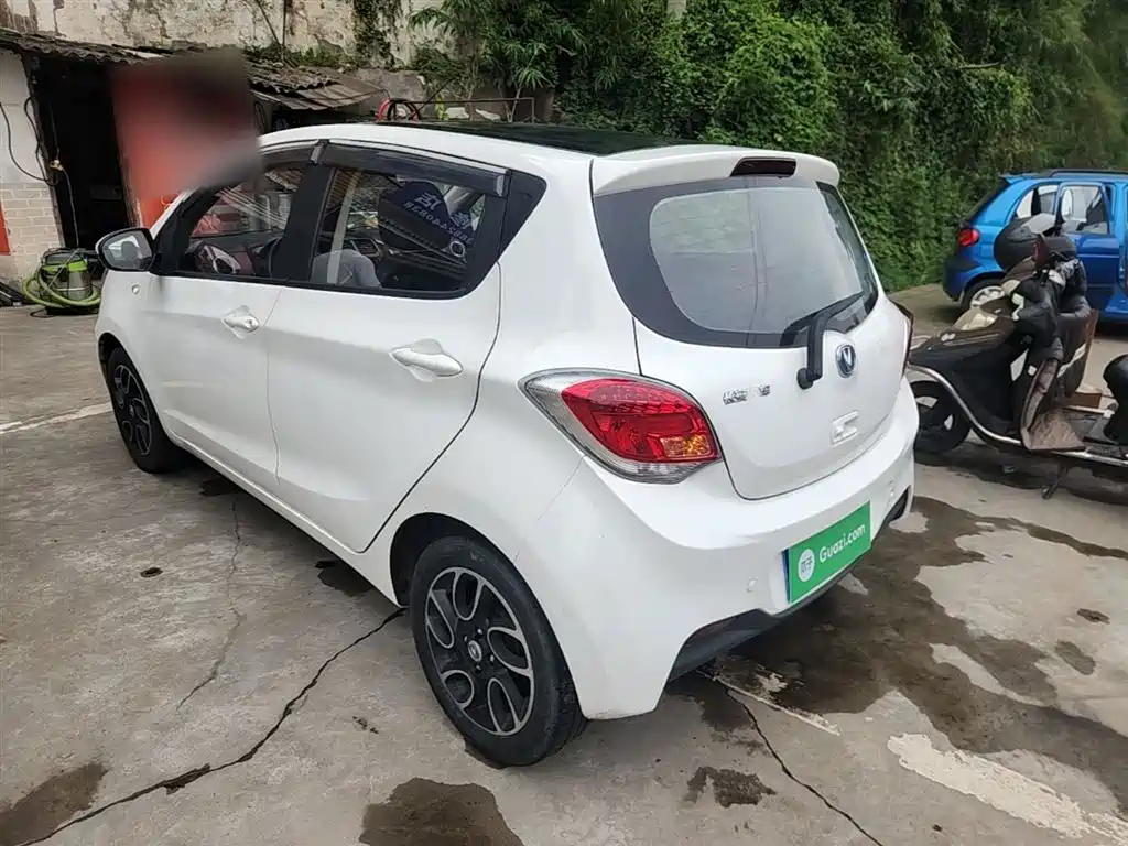 Changan Benben 2017 2015 1.4L IMT Premium (China V)