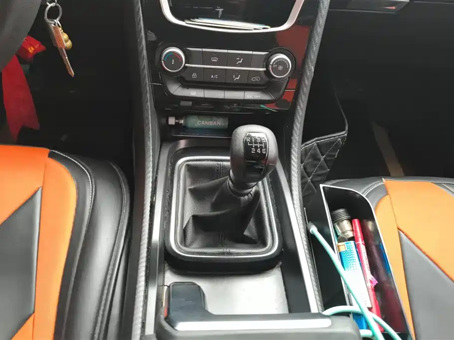 JIANGLING YUSHENG S330