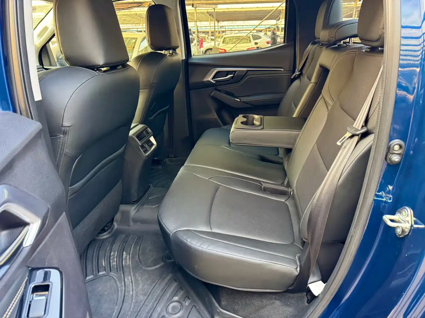 Isuzu D-MAX 2023 2021 Model 1.9T Automatic 4WD Diesel Global Tough RZ4E