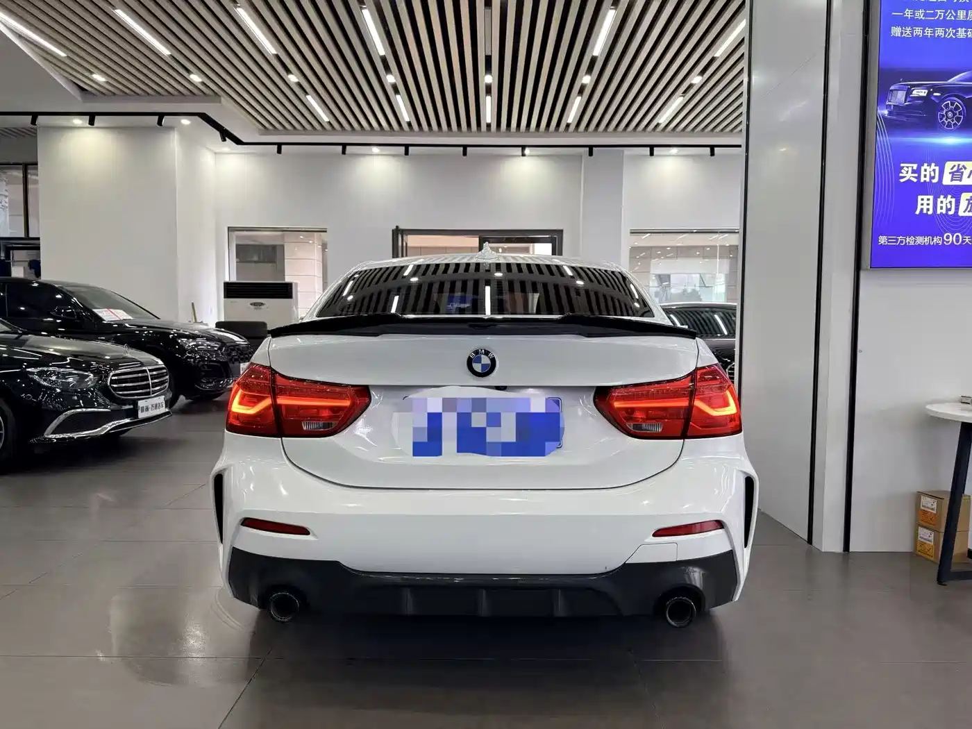 BMW 1 Series 2021 Facelift 120i M Sport Shadow Edition фото 5