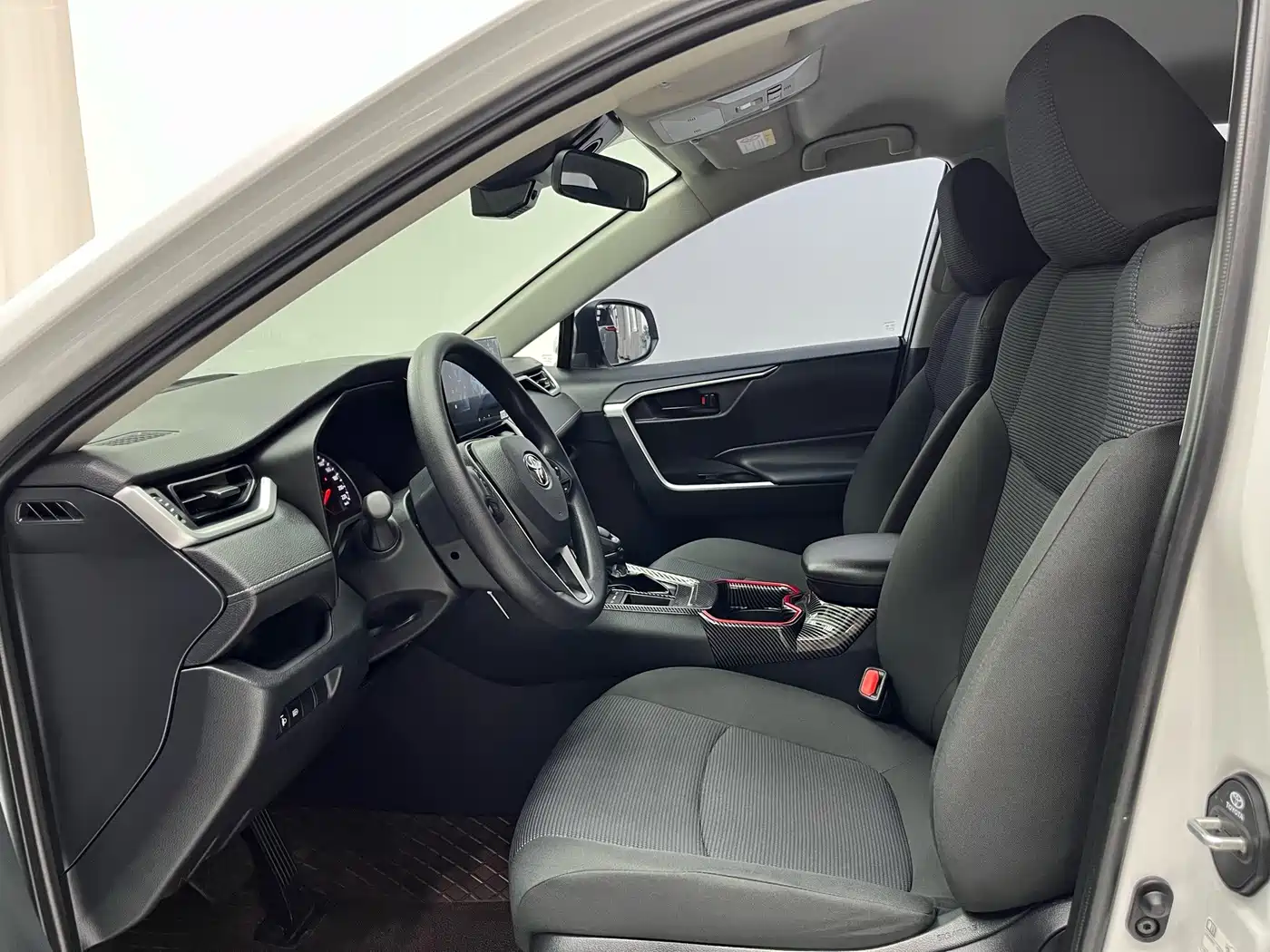 2026 Toyota RAV4 Rongfang