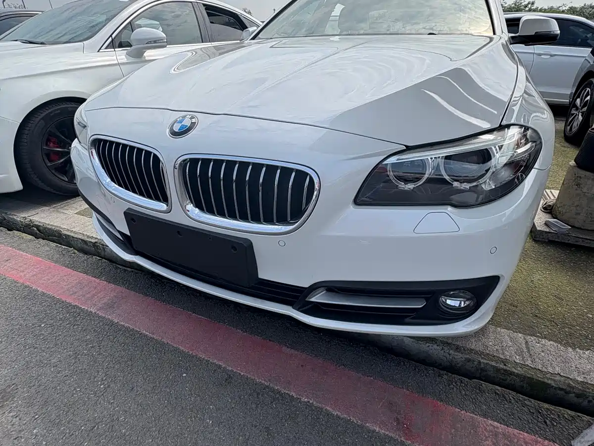 BMW 5 Series 2013 520Li Elegance
