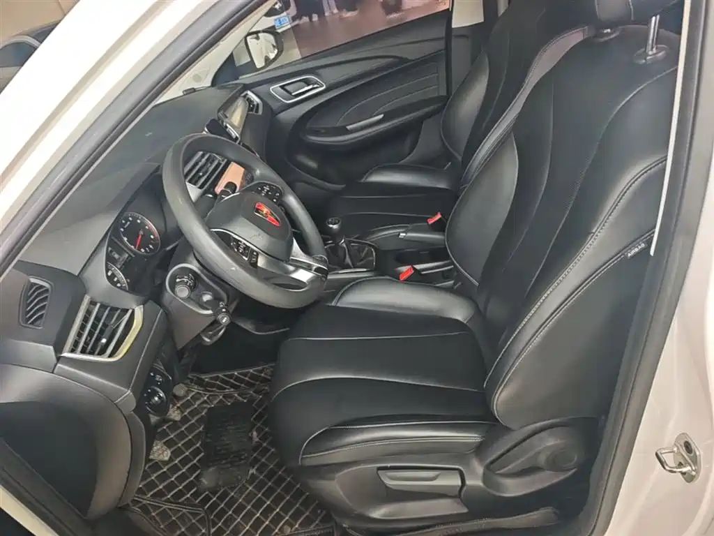 Roewe i5 2019 2019 1.5L Manual 4G Langhao Edition