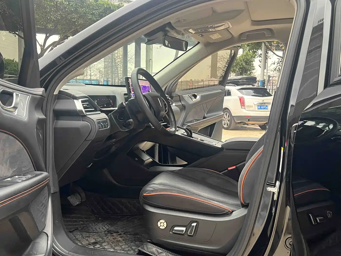 WEY Macchiato DHT-PHEV 2021 1.5L Master Edition фото 14