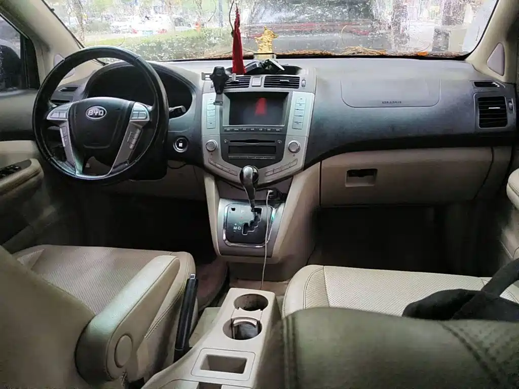 BYD S6 2012 2012 2.4L Automatic Exclusive