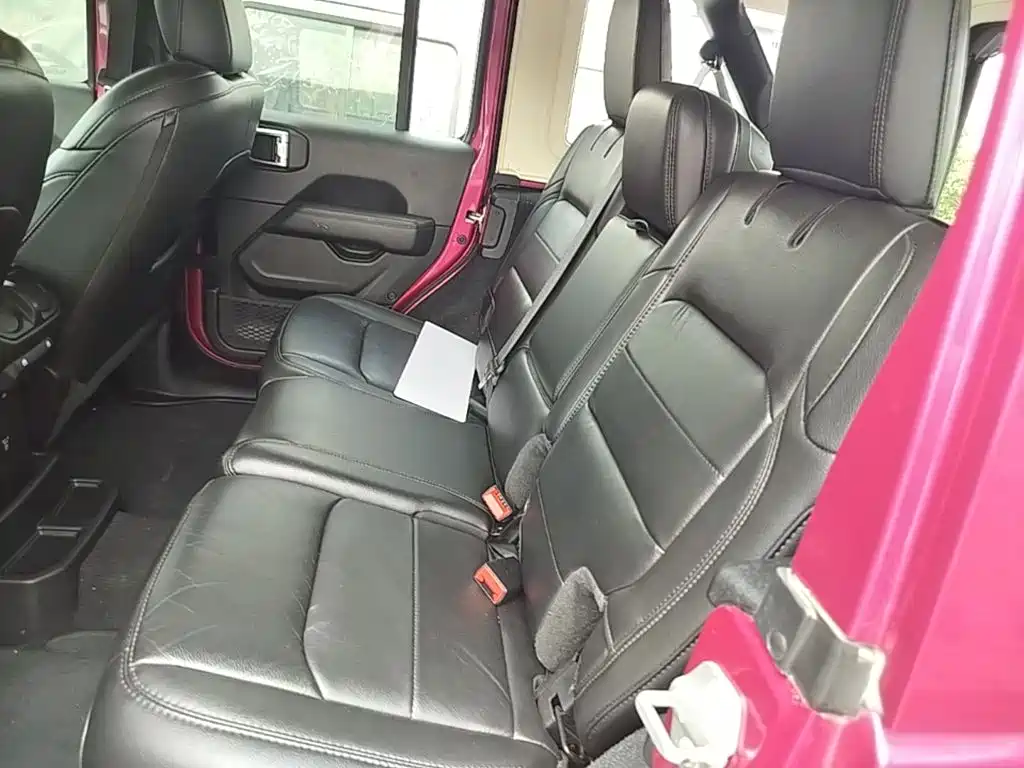 Jeep Wrangler 2024 2022 2.0T Highland Bahamas Pink Sand Special