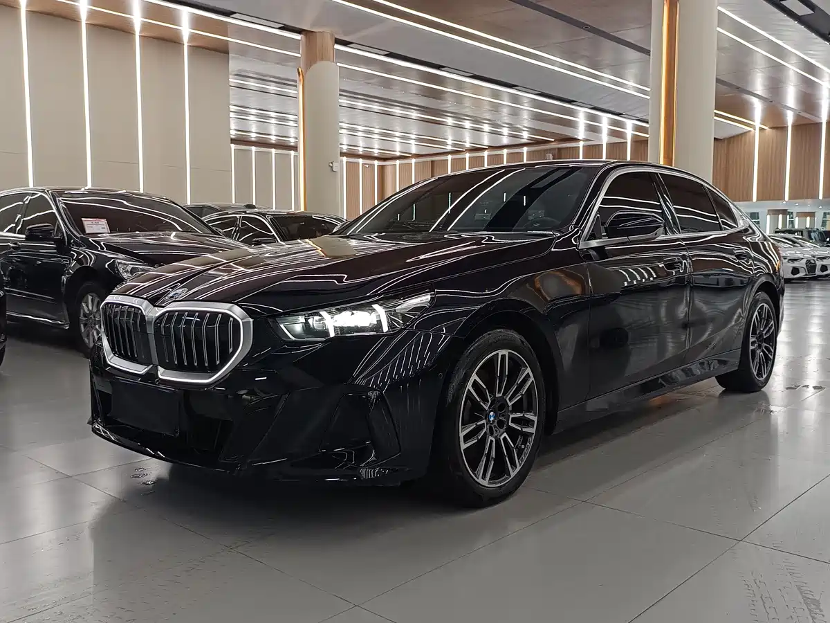 2026 BMW 5 Series