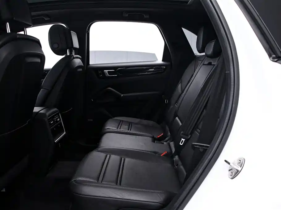 Porsche Cayenne New Energy 2020 Cayenne E-Hybrid 2.0T фото 14