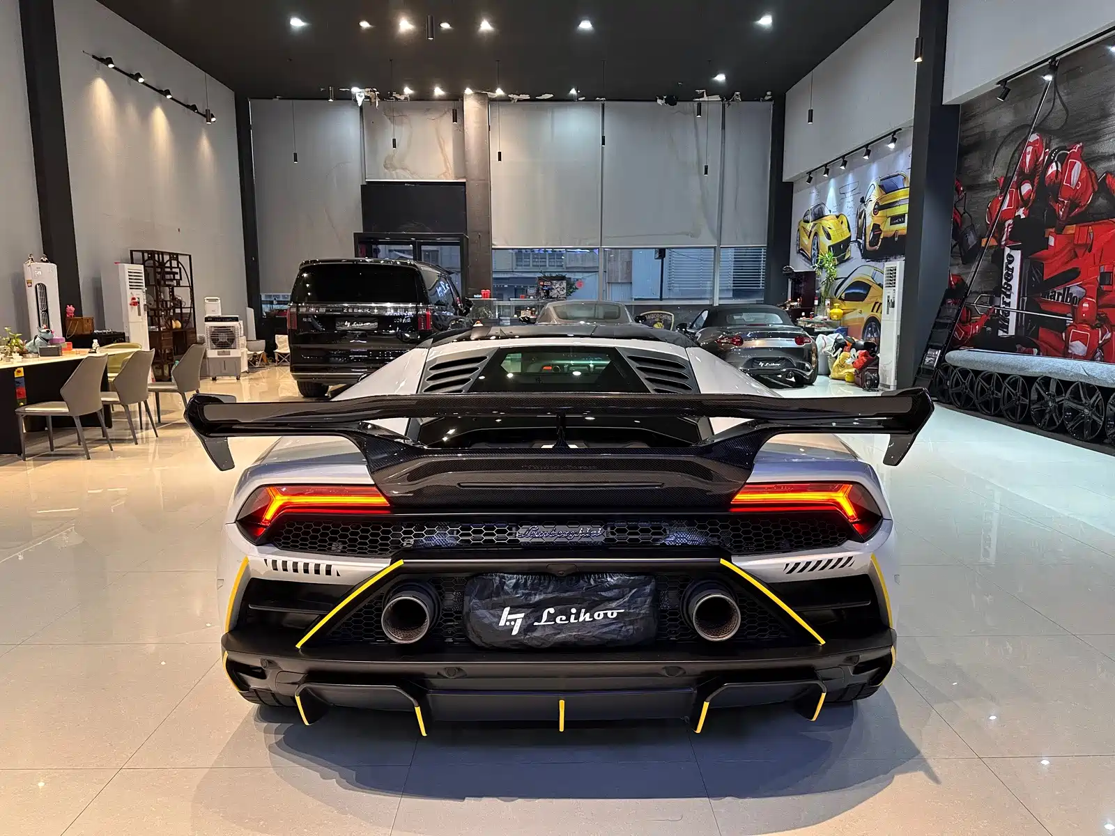Фото 6 - Lamborghini Huracán