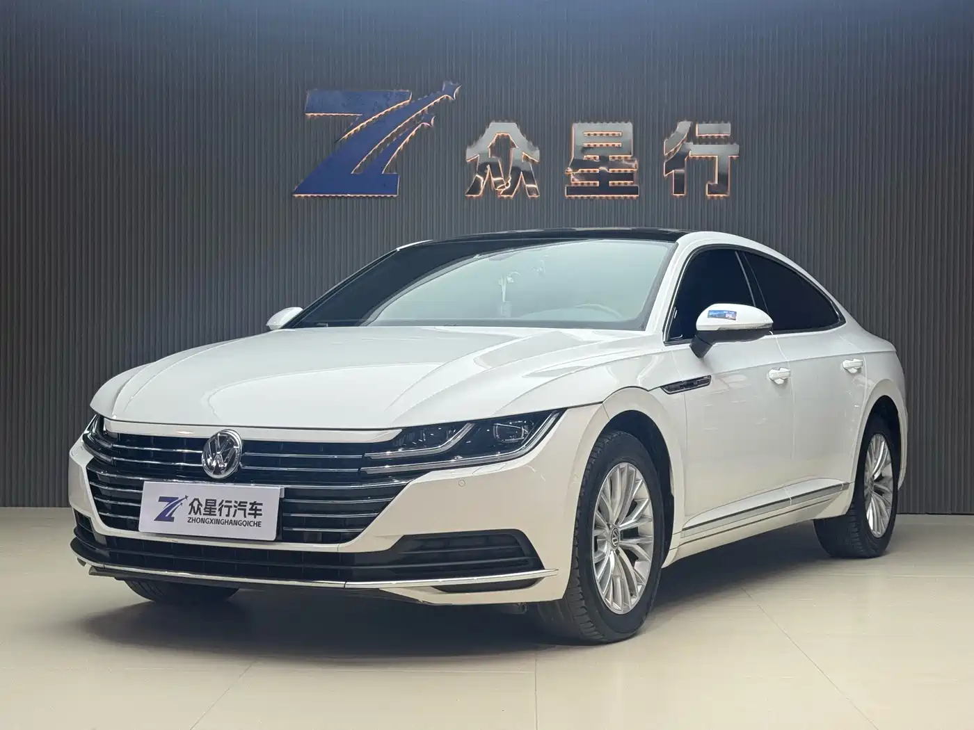 Volkswagen FAW-Volkswagen CC 2019 330TSI Charming Appearance (China V)