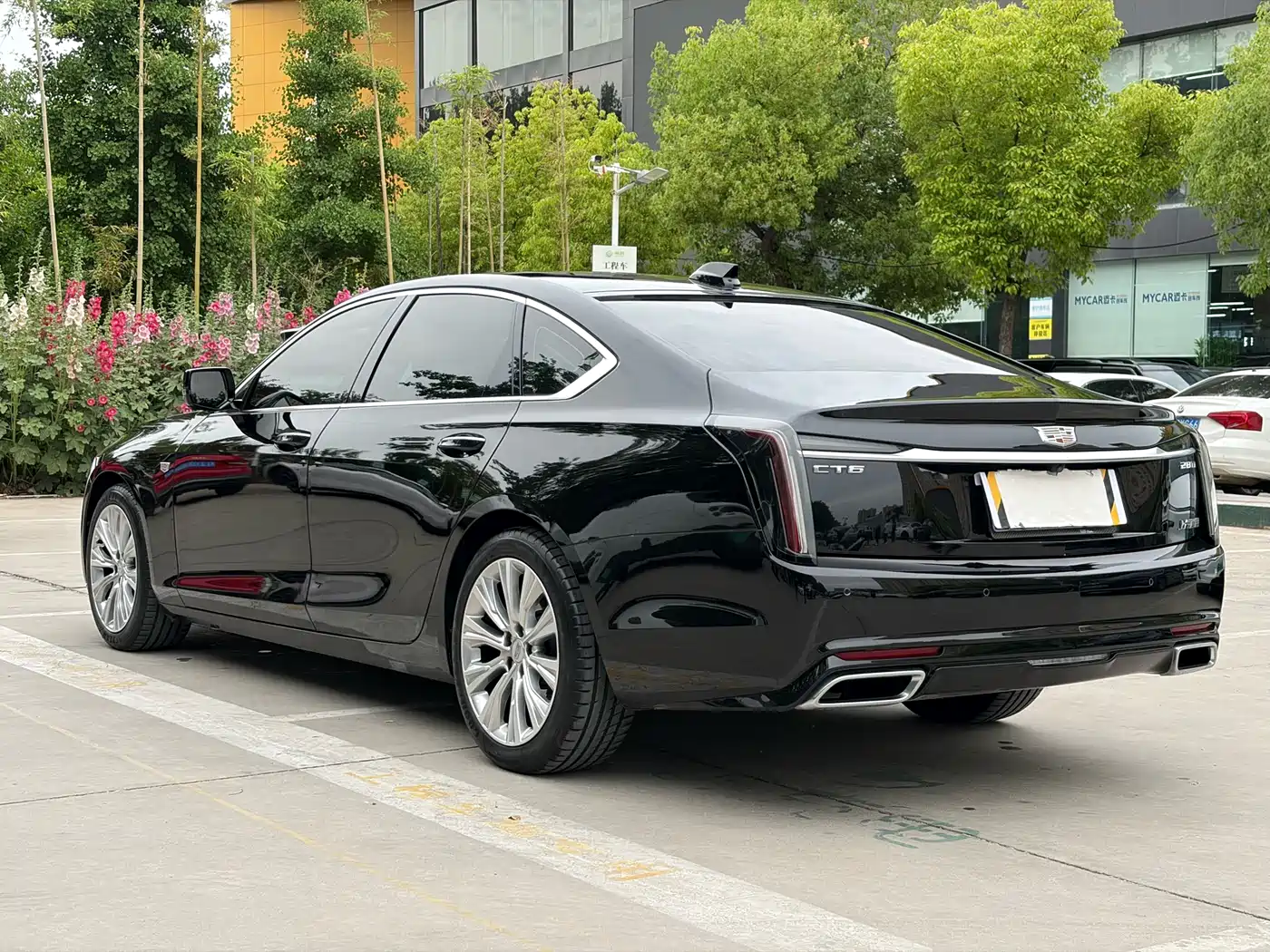 CADILLAC CT6