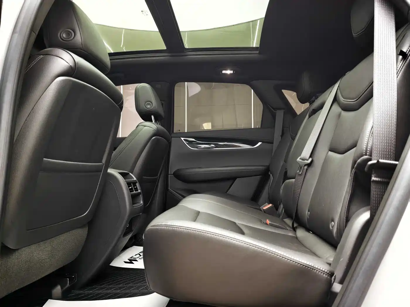 Cadillac XT5 2023 2.0T 2WD Fashion Edition фото 16