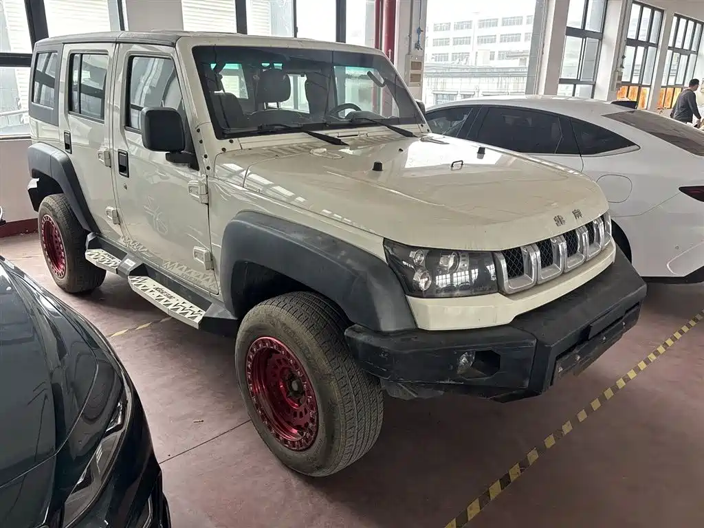 BAIC ORV Beijing Offroad BJ40 2016 Model 40L 2.3T Automatic 4WD Exclusive фото 23