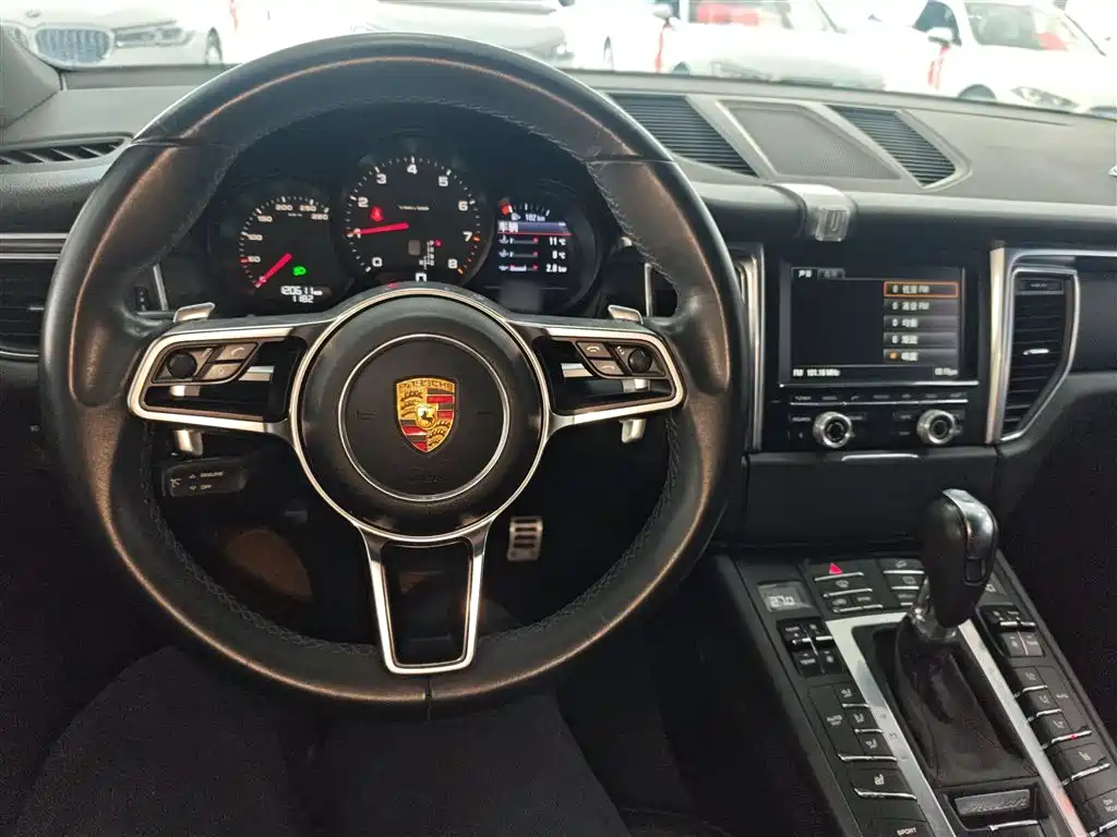 Porsche Macan 2014 Macan 2.0T фото 10