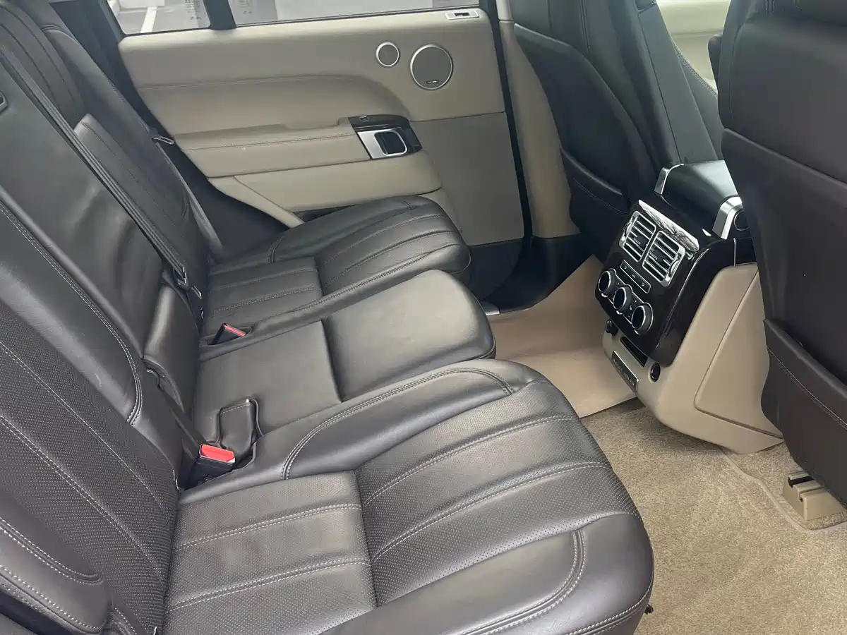 Land Rover Range Rover 2016 2015 3.0 SC V6 Vogue
