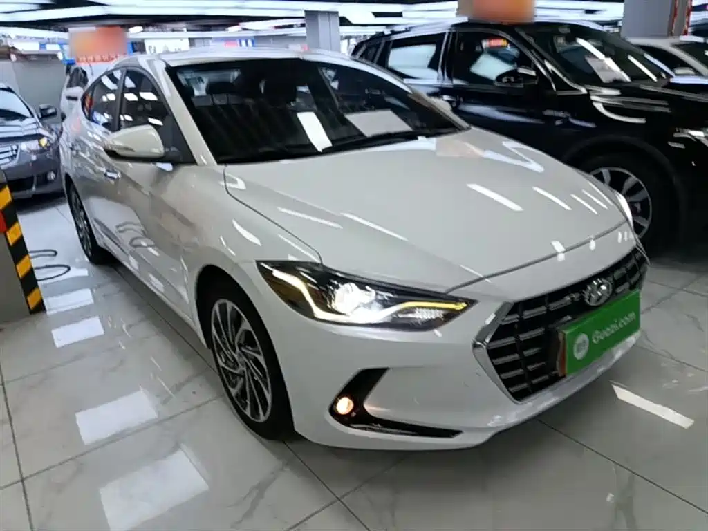Hyundai Elantra 2019 1.4T Dual-clutch XuanDong·Vitality Type фото 4