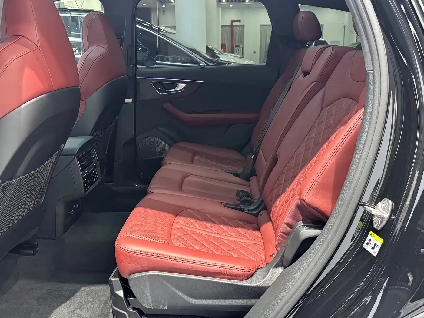 Audi SQ7 2024 2024 4.0 TFSI Dark Knight Edition