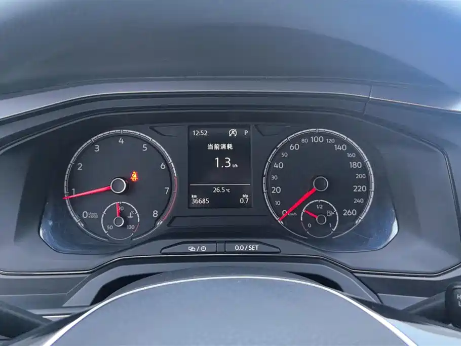 Volkswagen Polo 2022 Plus 1.5L Automatic Joyful Living Edition фото 14