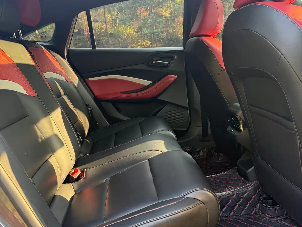 MG MG5 2021 2021 300TGI DCT Youth Luxury Premium Edition