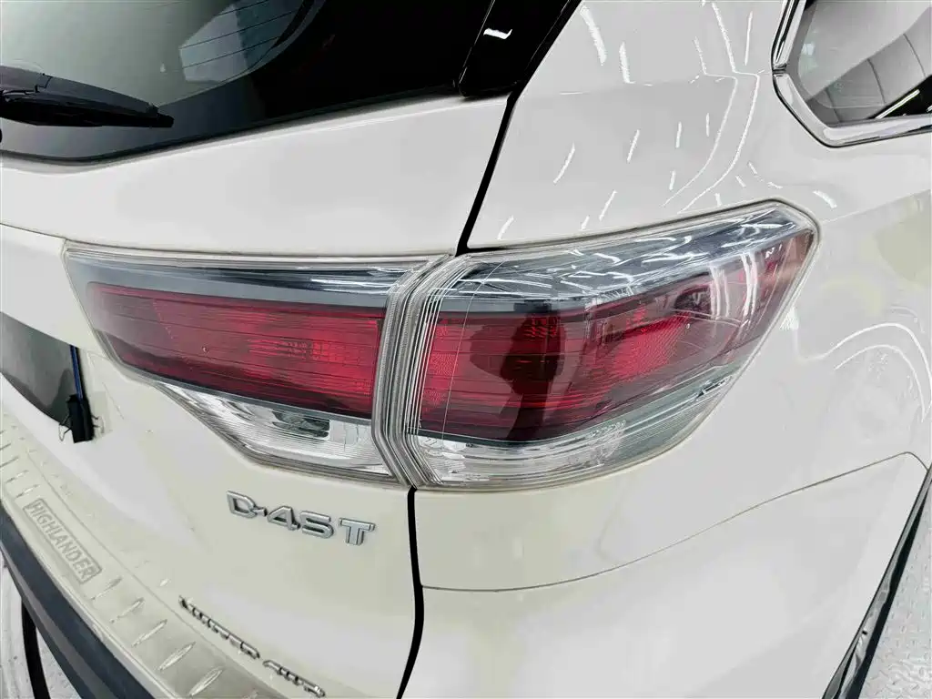 Toyota Highlander 2017 2.0T 4WD Ultimate 7-Seater фото 24