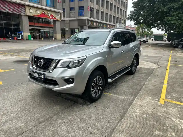  Nissan Terra 2018 2.5L Automatic 2WD Luxury Edition