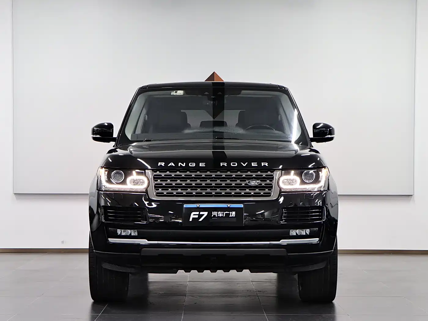 Land Rover Range Rover 2017 3.0 SC V6 Vogue фото 2