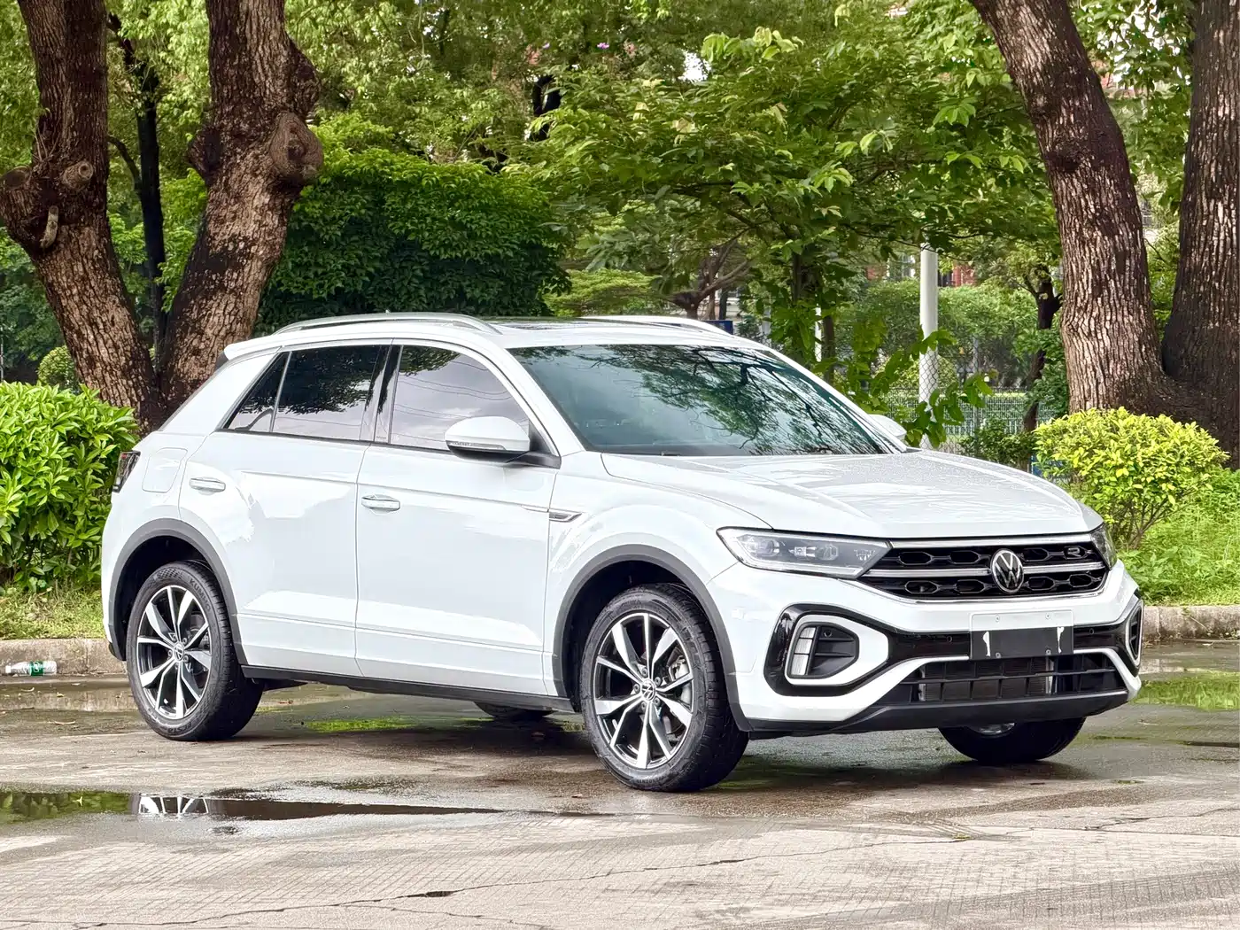 Volkswagen T-ROC 2025 2024 300TSI DSG 2WD Morning Light Edition