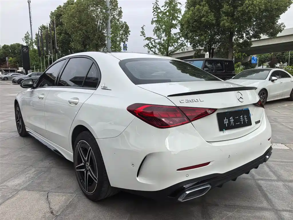 Mercedes-Benz C-Class 2023 C 260 L Night Edition Sport фото 7